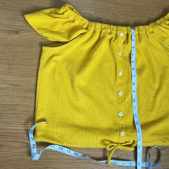 Texture & Thread Size XL Mustard Crop Top Off The Shoulder Blouse With Buttons - Picture 5 of 6